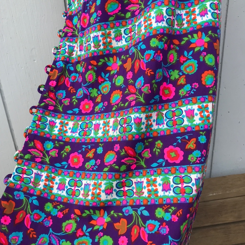 Vintage 1970s Flower Power Maxi Dress - Picture 5 of 9